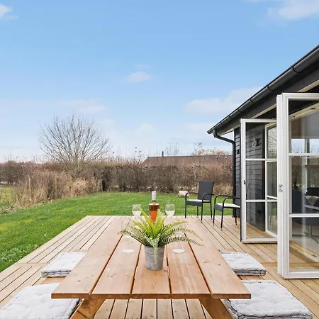 3 Bedroom Stunning In 別荘 *